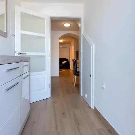 Marine Rhapsody * Stone Harbor