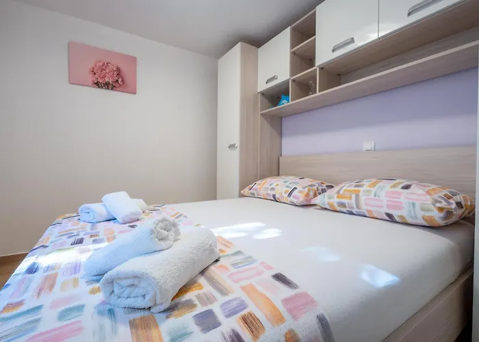 Marine Rhapsody * ستون